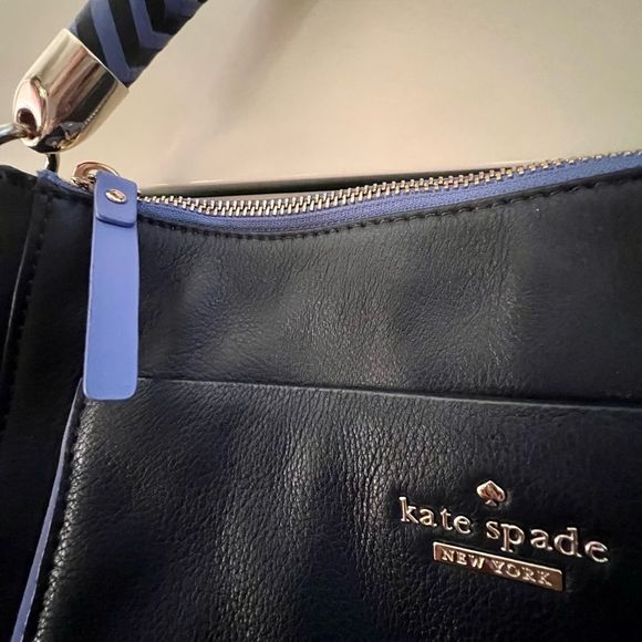 Kate Spade Navy Blue Leather Small Wood Drive Harris Shoulder Bag  - NOT WORN - Picture 2 of 8
